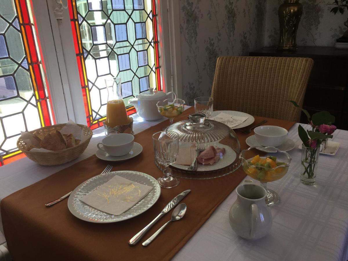 Saint-Séverin Manoir De L'Epine Bed & Breakfast エクステリア 写真