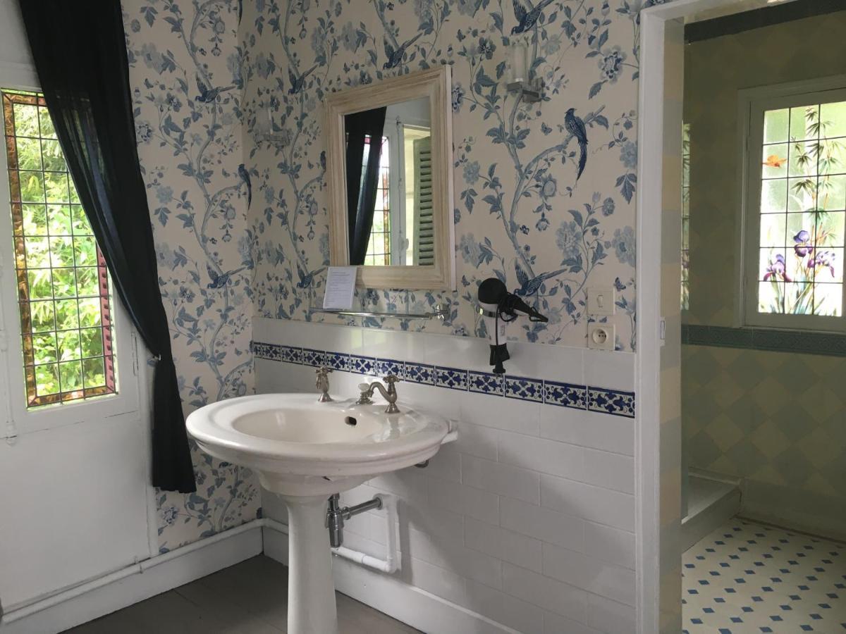 Saint-Séverin Manoir De L'Epine Bed & Breakfast エクステリア 写真